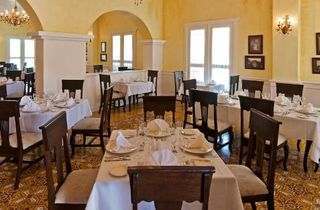 Hotel-Ocean-Blue-And-Sand-Restaurant